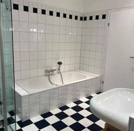 360 View Loft 3 *